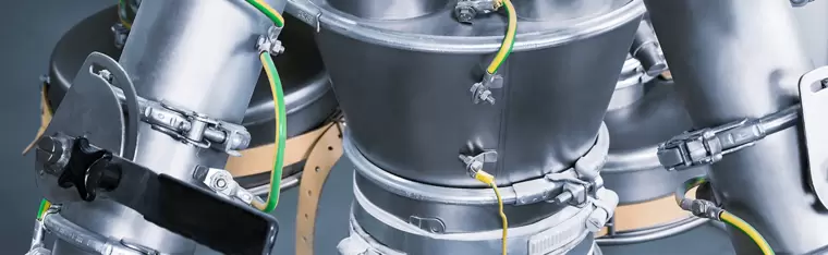 COMPONENTES Y ACCESORIOS DE FIJACIÓN